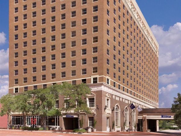 Hilton Fort Worth — Property