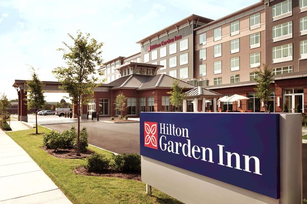 Hilton Garden Inn Boston Logan Airport — Property