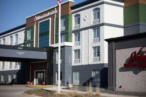 Hilton Garden Inn Des Moines Airport — Property