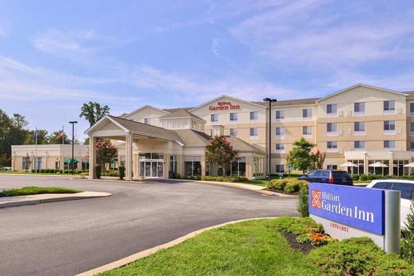 Hilton Garden Inn Dover — Property