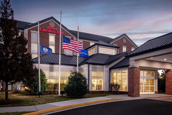 Hilton Garden Inn Fredericksburg — Property