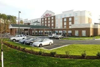 Hilton Garden Inn Hampton Coliseum Central — Property