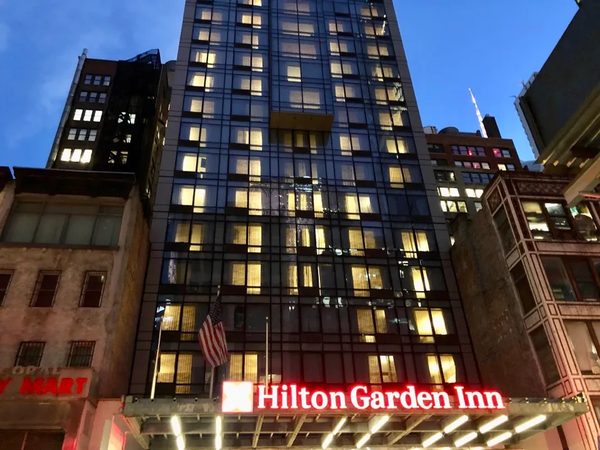 Hilton Garden Inn New York Times Square North — Property