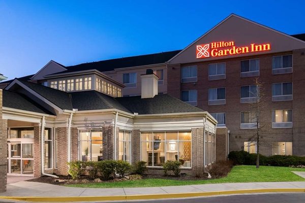 Hilton Garden Inn Overland Park — Property