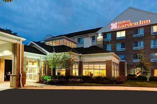Hilton Garden Inn Overland Park — Property