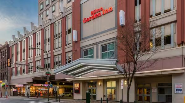 Hilton Garden Inn Philadelphia Center City — Property
