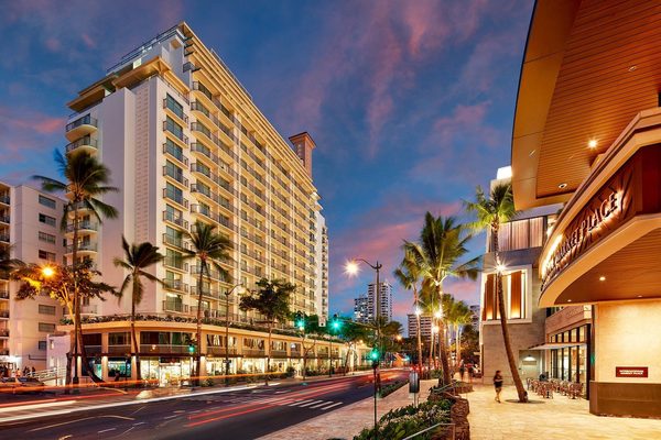Hilton Garden Inn Waikiki Beach Honolulu Oahu Hawaii — Property