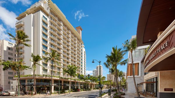 Hilton Garden Inn Waikiki Beach Honolulu Oahu Hawaii — Property