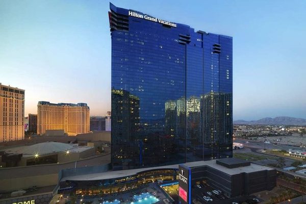 Hilton Grand Vacations Club on the Las Vegas Strip Las Vegas Nevada — Property