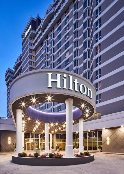 Hilton Kansas City Country Club Plaza — Property