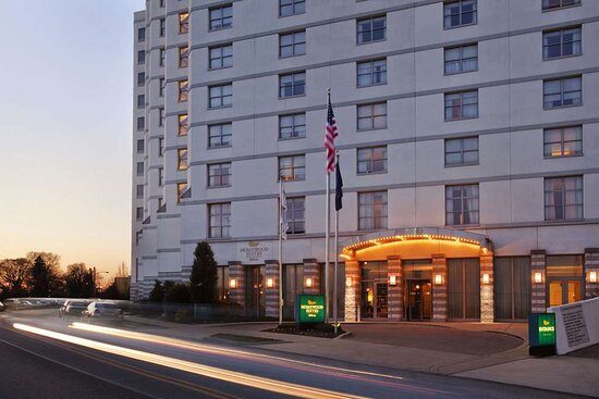 Hilton Philadelphia City Avenue — Property