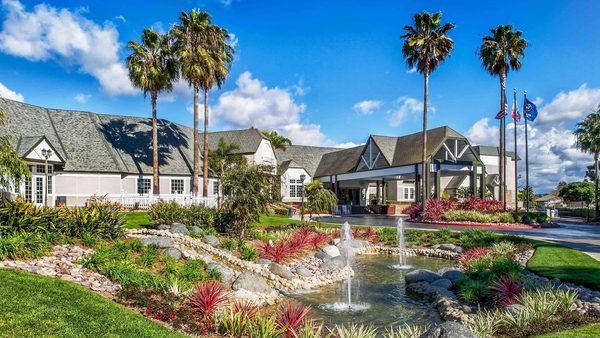 Hilton San Diego del Mar — Property