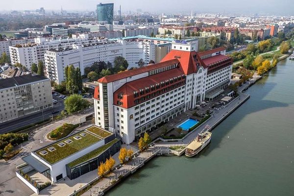 Hilton Vienna Waterfront — Property