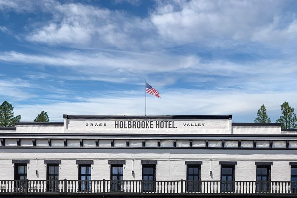 Holbrooke Hotel — Property