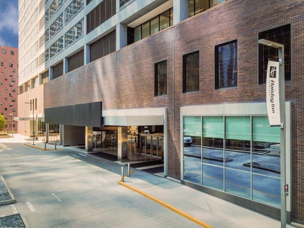 Holiday Inn Chicago Dwtn The Mart By IHG — Property