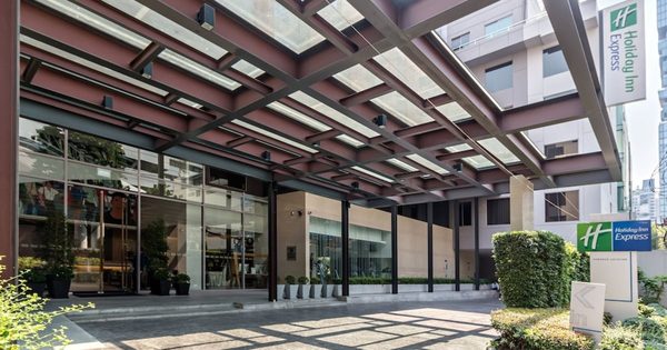Holiday Inn Express Bangkok Sathorn By IHG — Property