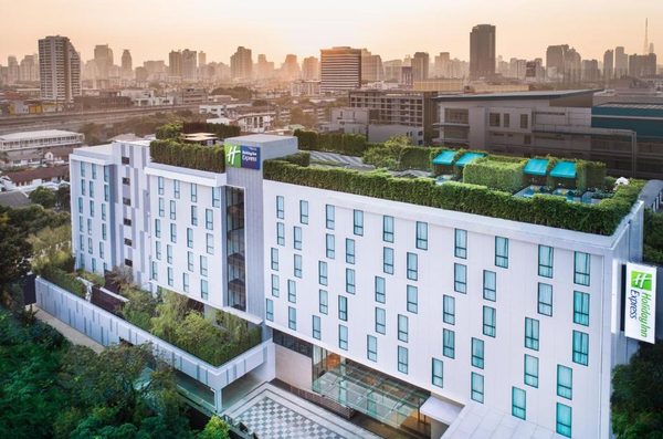 Holiday Inn Express Bangkok Soi Soonvijai By IHG — Property
