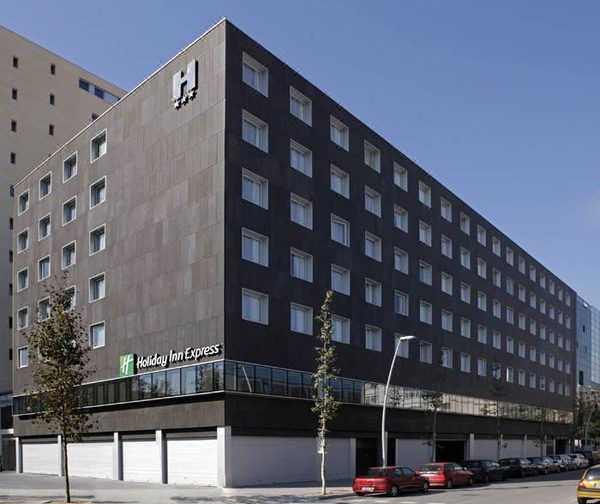 Holiday Inn Express Barcelona City 22 By IHG Barcelona Catalonia — Property
