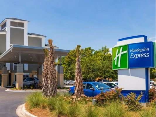 Holiday Inn Express Charleston Us Hwy 17 I 526 By IHG — Property