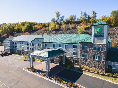 Holiday Inn Express Houghton keweenaw By IHG — Property
