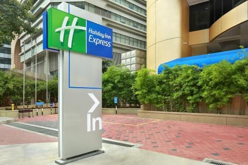 Holiday Inn Express Kuala Lumpur City Centre By IHG Kuala Lumpur Wilayah Perseku — Property