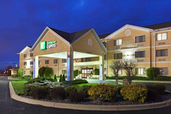 Holiday Inn Express Louisville Airport Expo Center By IHG — Property