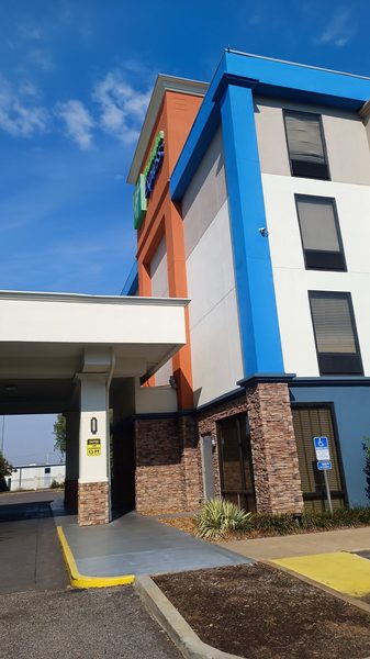 Holiday Inn Express Memphis Medical Center Midtown by IHG — Property
