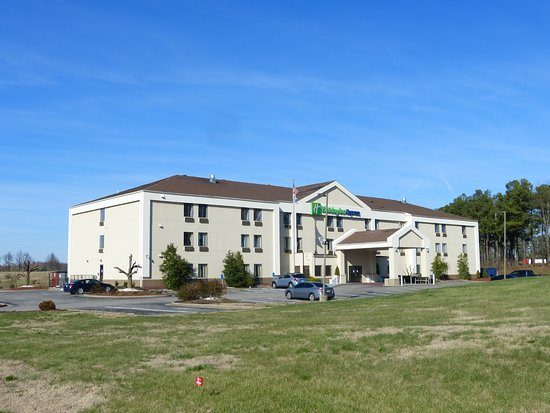 Holiday Inn Express Metropolis by IHG — Property
