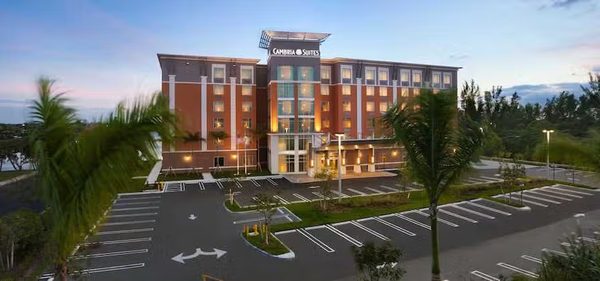 Holiday Inn Express Miami Airport blue Lagoon Area By IHG Miami Florida — Property