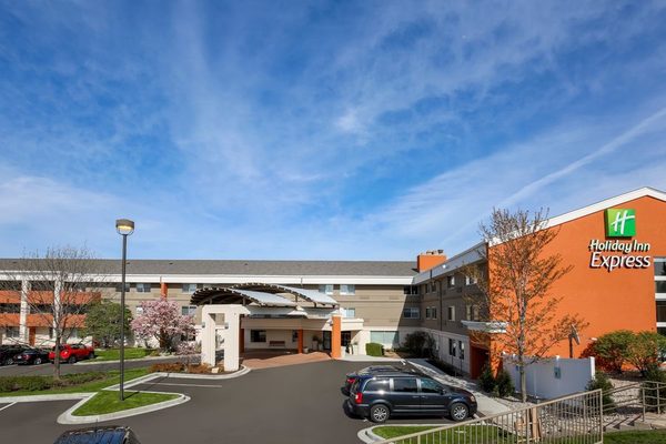 Holiday Inn Express Milwaukee West Medical Center by IHG — Property
