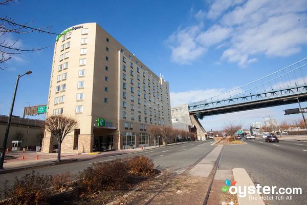Holiday Inn Express Philadelphia Penns Landing By IHG Philadelphia Pennsylvania — Property