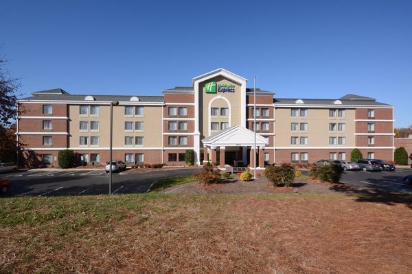 Holiday Inn Express Richmond I 64 Short Pump Area by IHG Richmond Virginia — Property