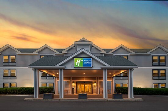 Holiday Inn Express St Albans By Ihg — Property