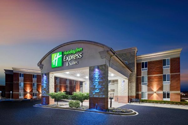 Holiday Inn Express Suites Auburn Hills By IHG — Property