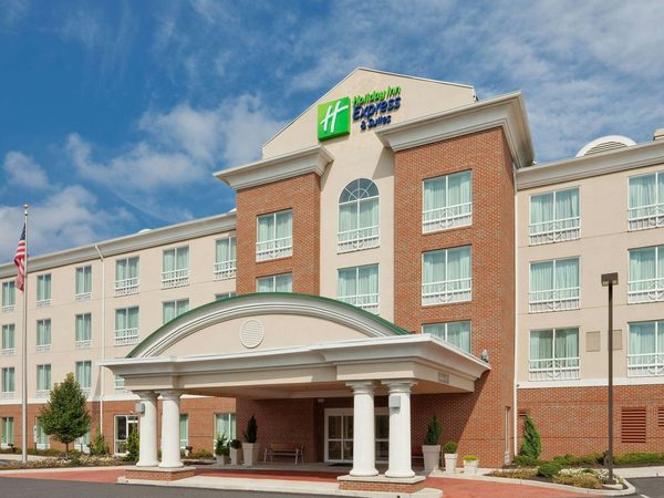 Holiday Inn Express Suites Bethlehem by IHG — Property