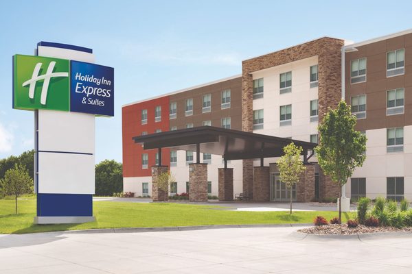 Holiday Inn Express Suites Brattleboro by IHG — Property