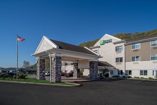 Holiday Inn Express Suites Charleston kanawha City By IHG — Property