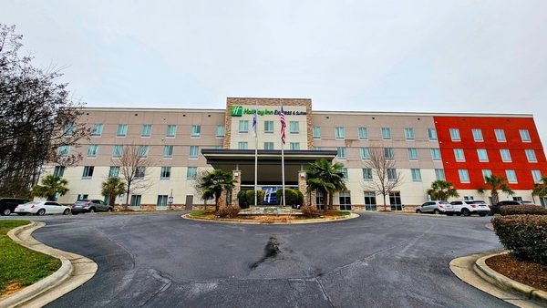 Holiday Inn Express Suites Charlotte Airport By IHG — Property