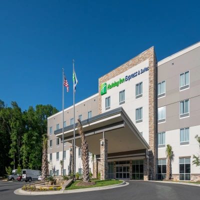 Holiday Inn Express Suites Charlotte Airport By IHG — Property
