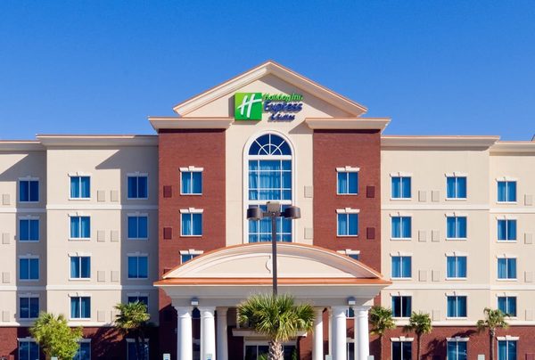 Holiday Inn Express Suites Columbia fort Jackson By IHG — Property