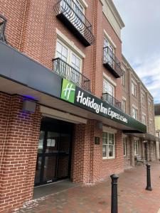 Holiday Inn Express Suites Dahlonega University Area by IHG — Property