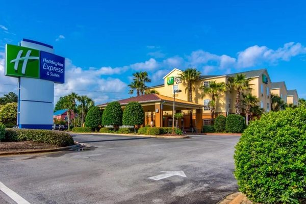 Holiday Inn Express Suites Destin E Commons Mall Area by IHG — Property