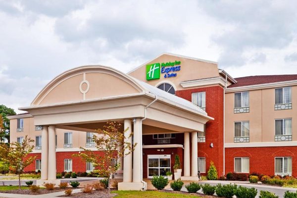 Holiday Inn Express Suites Dickinson By IHG — Property