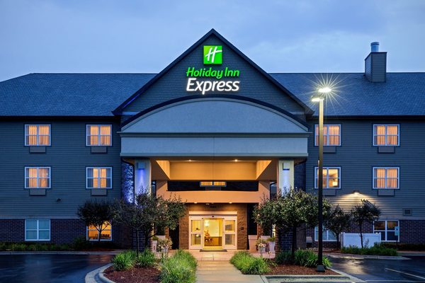 Holiday Inn Express Suites Green Bay East By IHG — Property