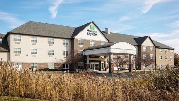 Holiday Inn Express Suites Green Bay East By IHG — Property