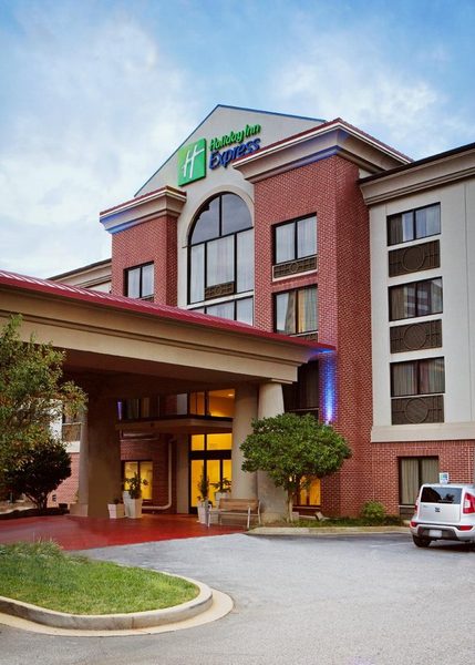 Holiday Inn Express Suites Greenville Downtown by IHG — Property