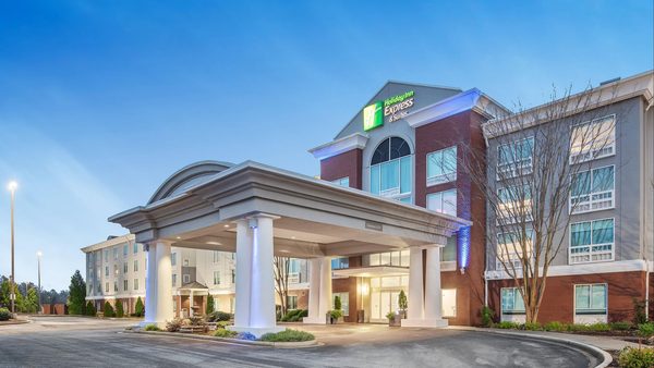 Holiday Inn Express Suites Greenville Downtown by IHG — Property