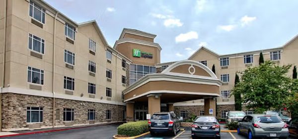 Holiday Inn Express Suites Houston dwtn Conv Ctr By IHG — Property