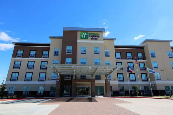 Holiday Inn Express Suites Houston Northwest Brookhollow by IHG — Property