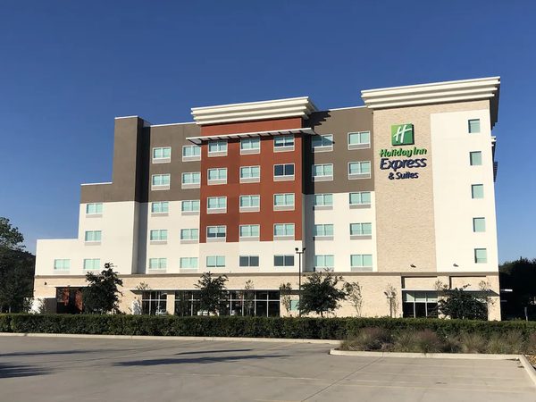 Holiday Inn Express Suites Houston Westchase Westheimer By IHG — Property
